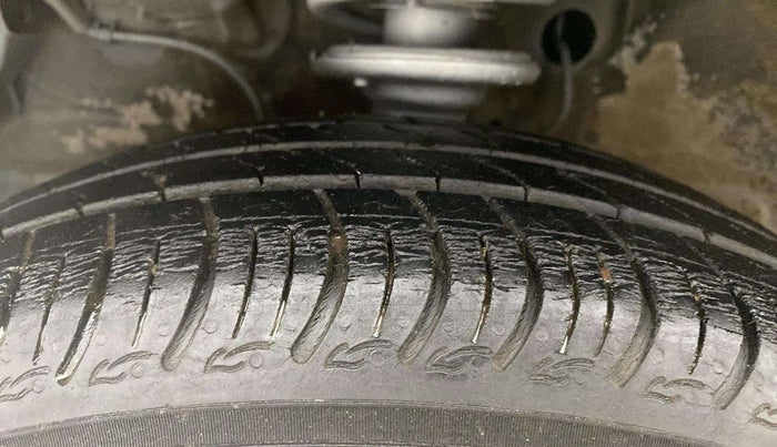 2021 Maruti S PRESSO VXI+, Petrol, Manual, 45,685 km, Left Front Tyre Tread
