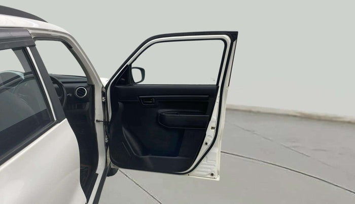 2021 Maruti S PRESSO VXI+, Petrol, Manual, 45,685 km, RHS Front Door