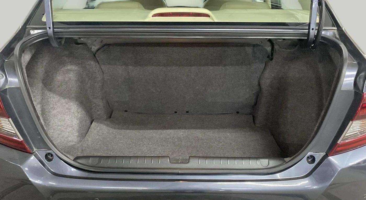 2023 Honda Amaze 1.2L I-VTEC VX CVT, Petrol, Automatic, 7,903 km, Boot Open Zoomed View
