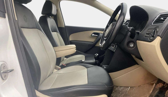 2018 Volkswagen Ameo HIGHLINE PLUS 1.0L 16 ALLOY, Petrol, Manual, 44,983 km, Right Side Front Door Cabin