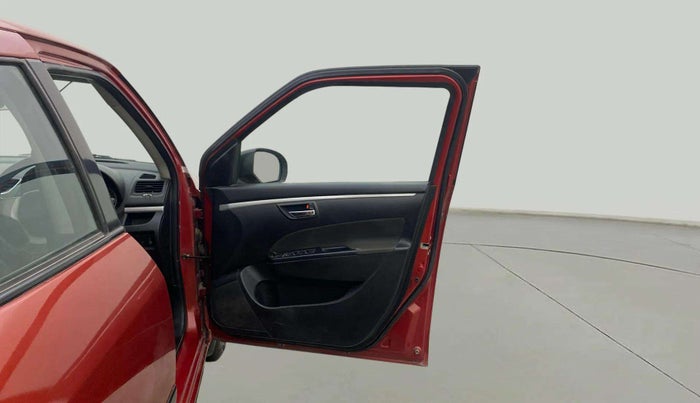 2013 Maruti Swift VXI, Petrol, Manual, 59,013 km, RHS Front Door