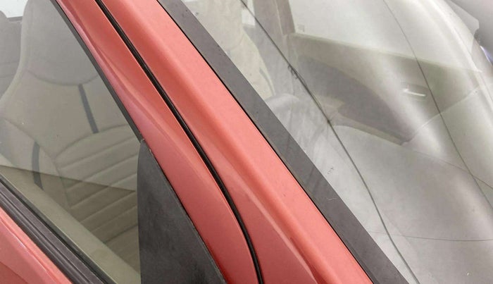 2014 Maruti Celerio VXI, Petrol, Manual, 71,502 km, Right A pillar - Minor scratches