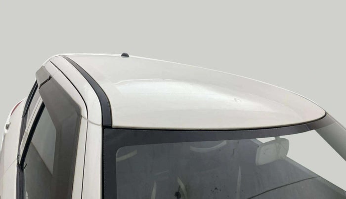 2015 Maruti Swift LXI, Petrol, Manual, 50,774 km, Roof - Antenna Broken