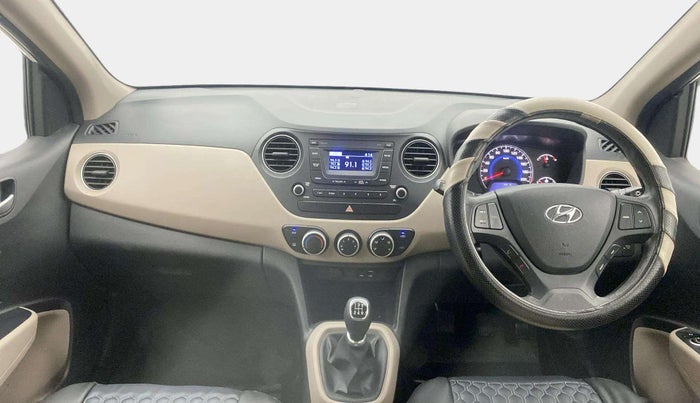 2016 Hyundai Grand i10 SPORTZ 1.2 KAPPA VTVT, Petrol, Manual, 30,868 km, Dashboard