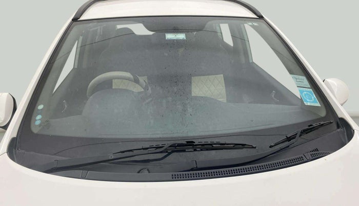 2016 Hyundai Grand i10 SPORTZ 1.2 KAPPA VTVT, Petrol, Manual, 30,868 km, Front Windshield