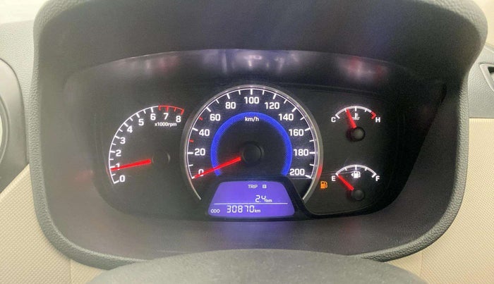 2016 Hyundai Grand i10 SPORTZ 1.2 KAPPA VTVT, Petrol, Manual, 30,868 km, Odometer Image