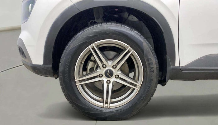 2022 Hyundai VENUE S Plus 1.2 Petrol MT, Petrol, Manual, 15,885 km, Left Front Wheel