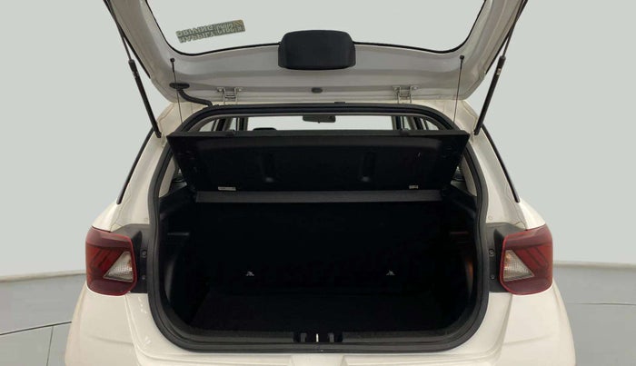 2022 Hyundai VENUE S Plus 1.2 Petrol MT, Petrol, Manual, 15,885 km, Boot Inside