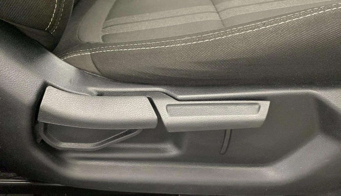 2022 Hyundai VENUE S Plus 1.2 Petrol MT, Petrol, Manual, 15,885 km, Driver Side Adjustment Panel