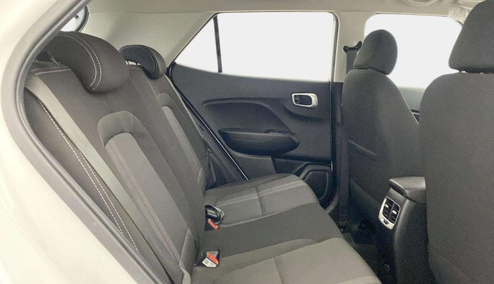 2022 Hyundai VENUE S Plus 1.2 Petrol MT, Petrol, Manual, 15,885 km, Right Side Rear Door Cabin