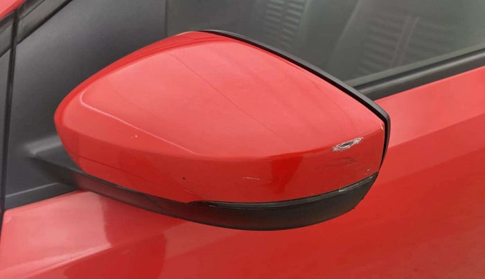 2019 Volkswagen Polo HIGHLINE PLUS 1.0 16 ALLOY, Petrol, Manual, 51,828 km, Left rear-view mirror - Cover has minor damage