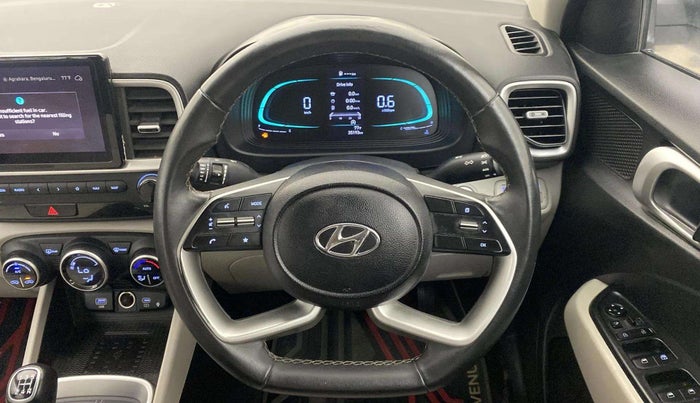 2023 Hyundai VENUE SX 1.2 PETROL, Petrol, Manual, 35,151 km, Steering Wheel Close Up