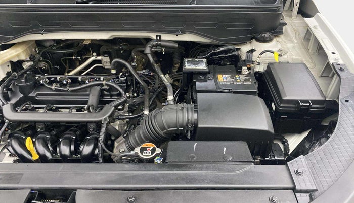 2023 Hyundai VENUE SX 1.2 PETROL, Petrol, Manual, 35,151 km, Engine View - Left