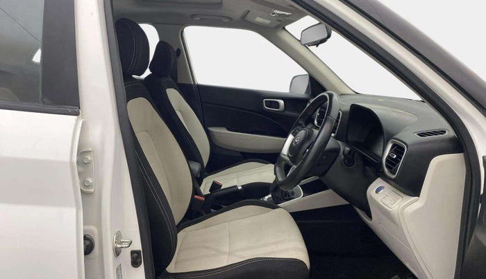 2023 Hyundai VENUE SX 1.2 PETROL, Petrol, Manual, 35,151 km, Right Side Front Door Cabin