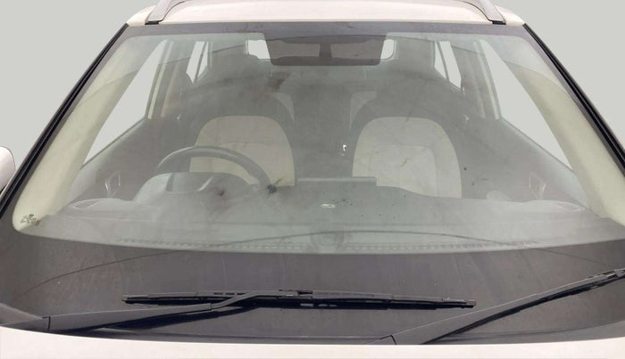 2023 Hyundai VENUE SX 1.2 PETROL, Petrol, Manual, 35,151 km, Front Windshield