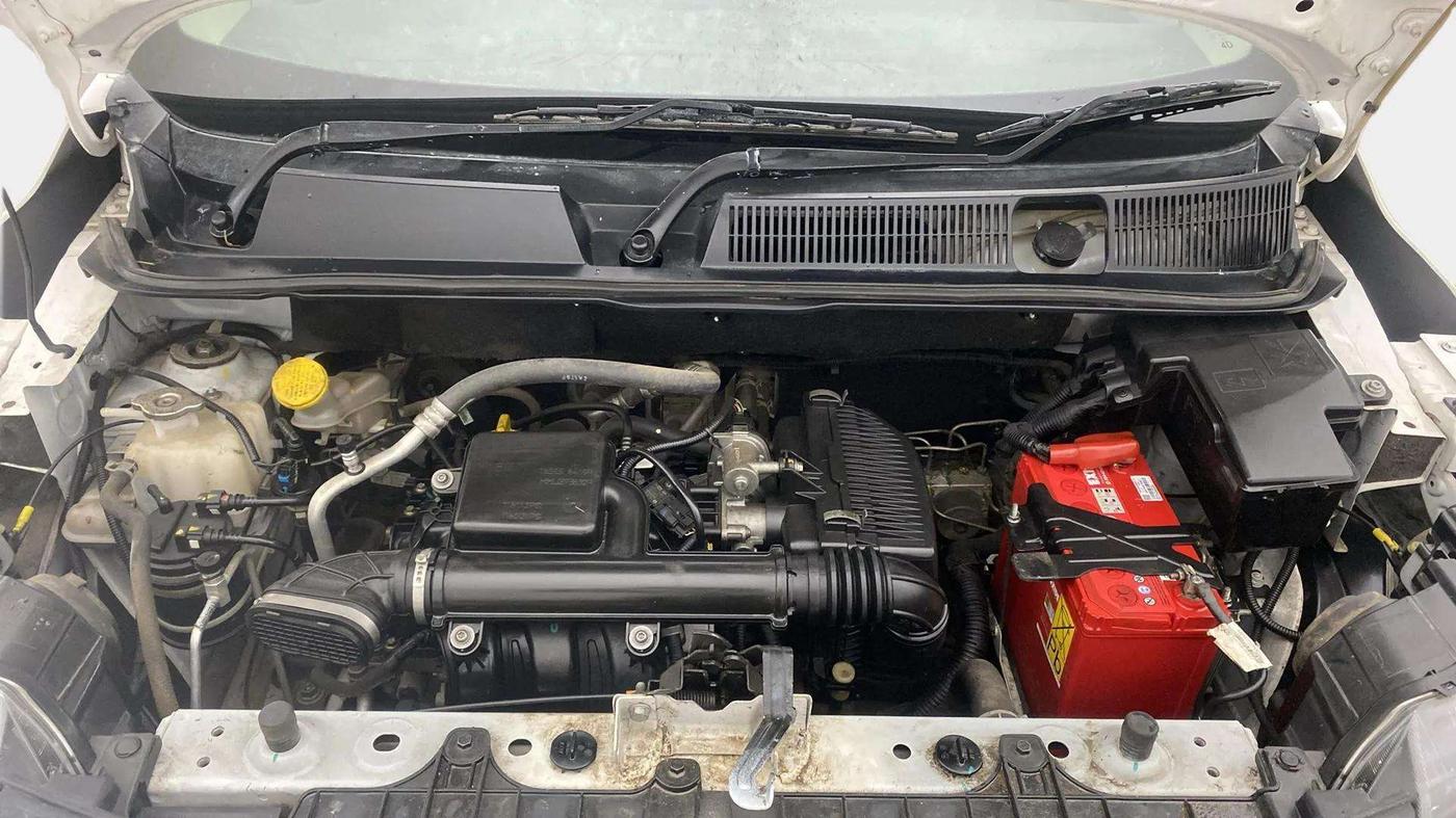 2019 Renault TRIBER RXZ, Petrol, Manual, 13,672 km, Engine View