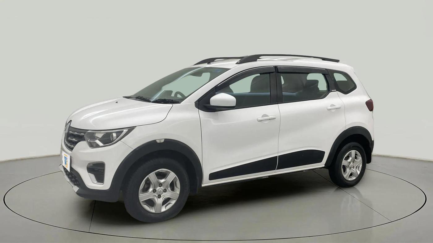 2019 Renault TRIBER RXZ, Petrol, Manual, 13,672 km, Left Front Diagonal