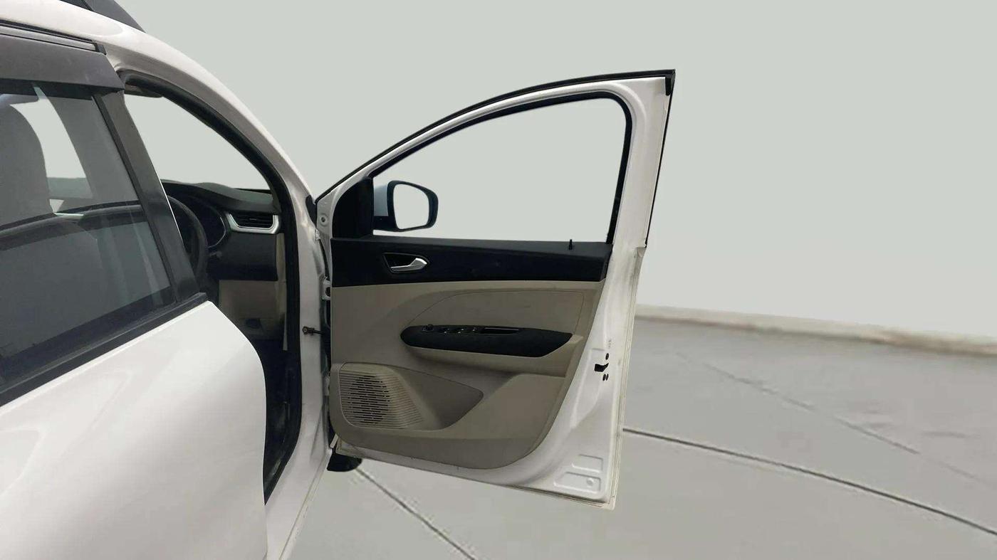 2019 Renault TRIBER RXZ, Petrol, Manual, 13,672 km, RHS Front Door