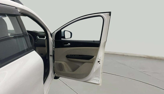 2019 Renault TRIBER RXZ, Petrol, Manual, 13,453 km, RHS Front Door
