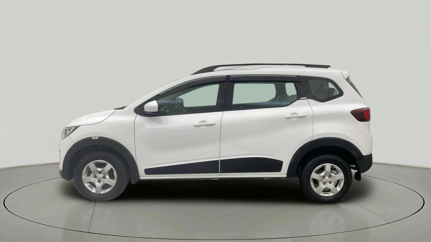2019 Renault TRIBER RXZ, Petrol, Manual, 13,672 km, Left Side
