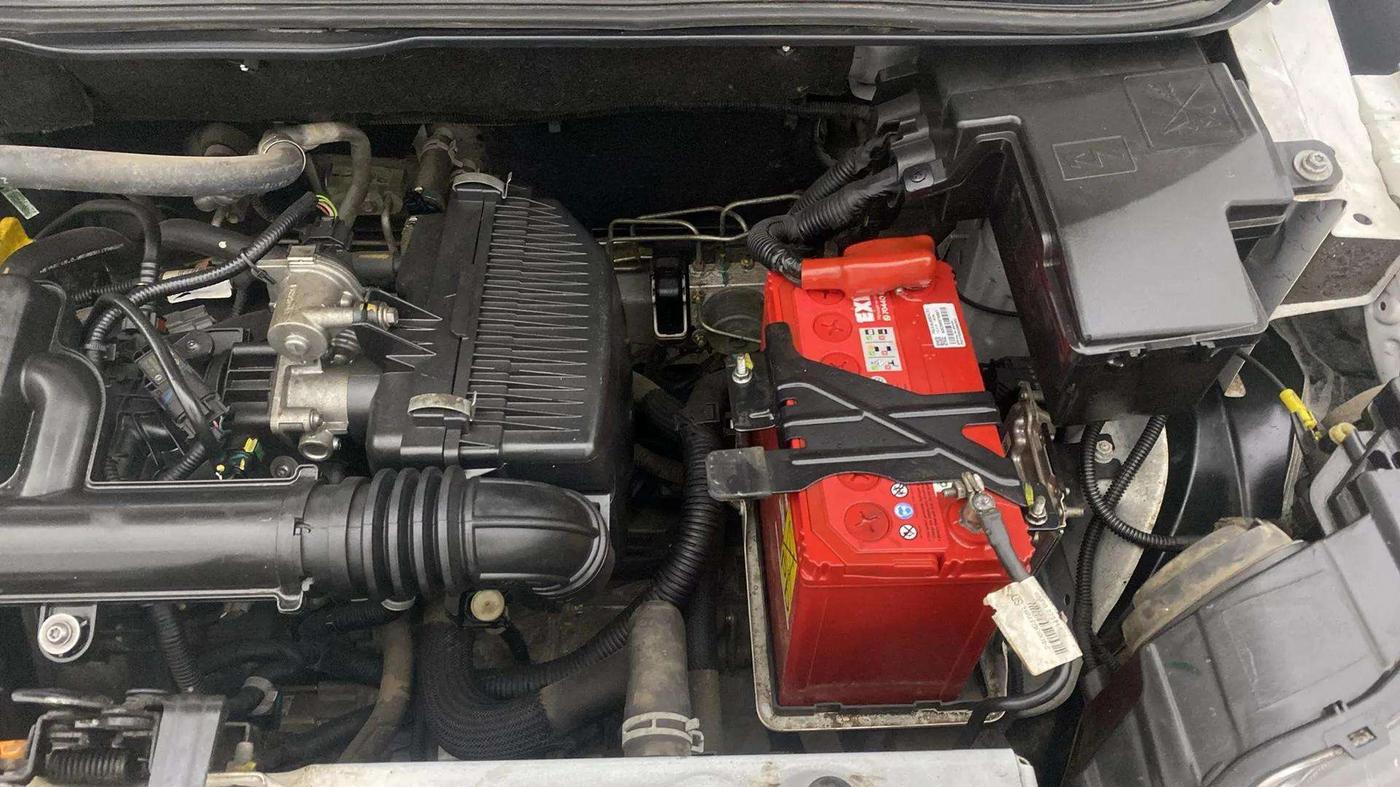 2019 Renault TRIBER RXZ, Petrol, Manual, 13,672 km, Engine View - Left
