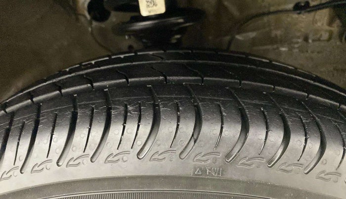 2020 Maruti S PRESSO VXI+, Petrol, Manual, 13,825 km, Right Front Tyre Tread