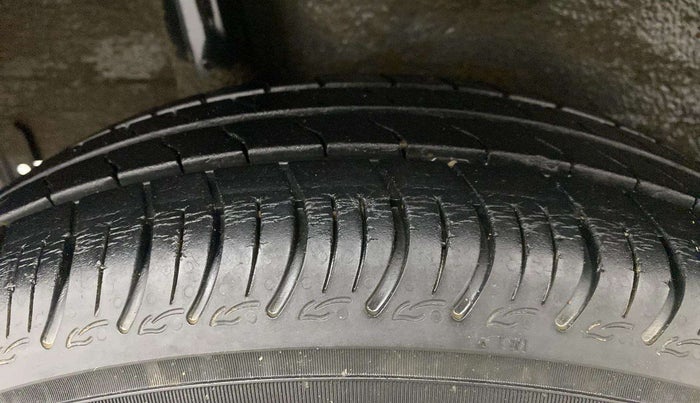 2020 Maruti S PRESSO VXI+, Petrol, Manual, 13,825 km, Right Rear Tyre Tread