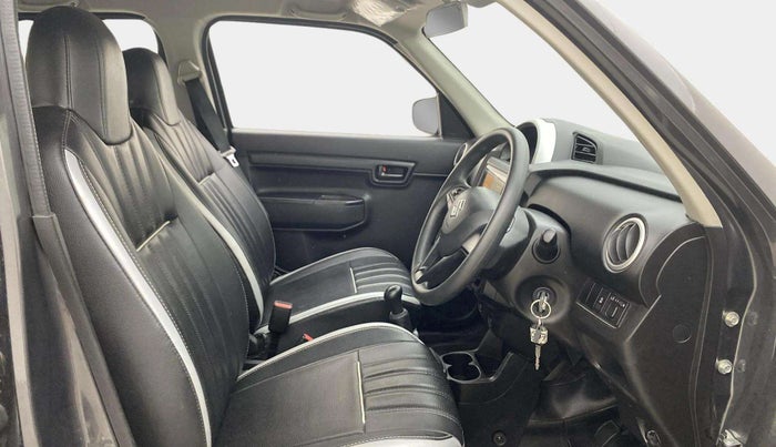 2023 Maruti S PRESSO VXI+, Petrol, Manual, 21,531 km, Right Side Front Door Cabin