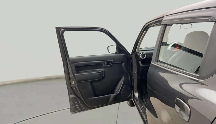 2023 Maruti S PRESSO VXI+, Petrol, Manual, 21,531 km, LHS Front Door