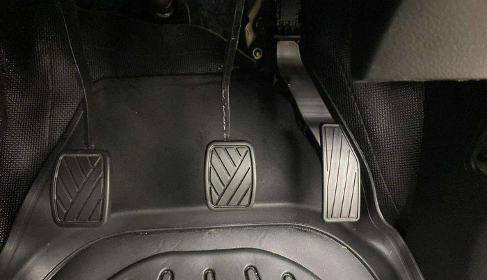 2023 Maruti S PRESSO VXI+, Petrol, Manual, 21,531 km, Pedals