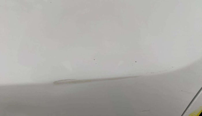 2019 Maruti Alto 800 LXI, Petrol, Manual, 36,867 km, Front passenger door - Minor scratches
