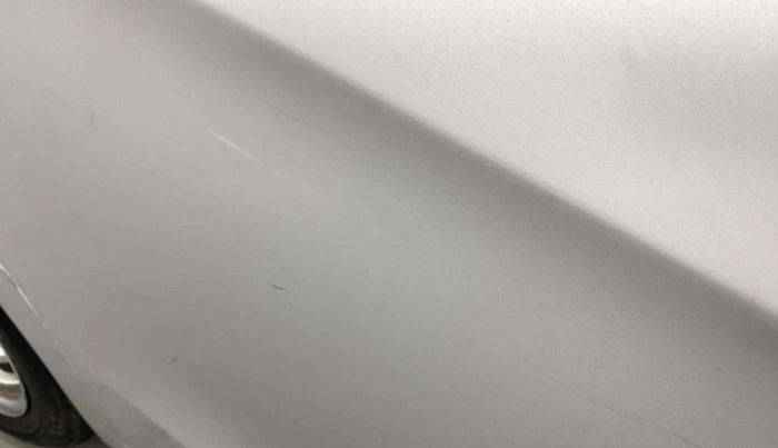 2015 Maruti Celerio ZXI, Petrol, Manual, 68,156 km, Right rear door - Minor scratches