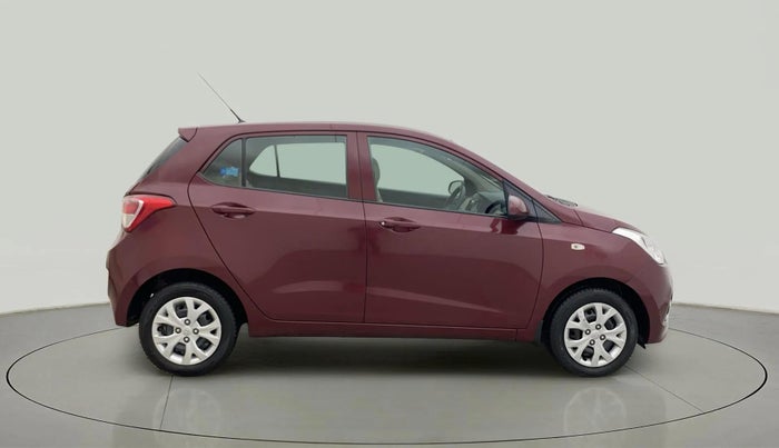 2016 Hyundai Grand i10 MAGNA AT 1.2 KAPPA VTVT, Petrol, Automatic, 14,250 km, Right Side View