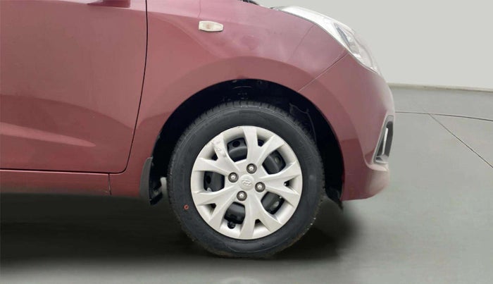 2016 Hyundai Grand i10 MAGNA AT 1.2 KAPPA VTVT, Petrol, Automatic, 14,250 km, Right Front Wheel