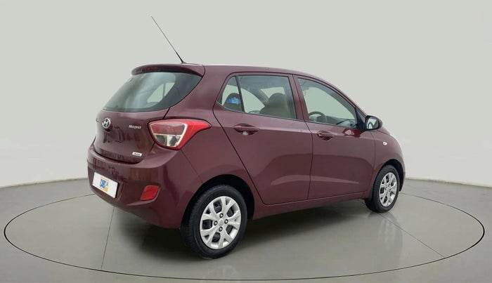 2016 Hyundai Grand i10 MAGNA AT 1.2 KAPPA VTVT, Petrol, Automatic, 14,250 km, Right Back Diagonal