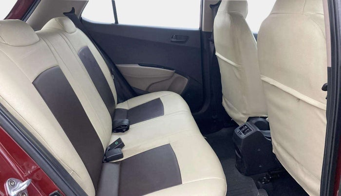 2016 Hyundai Grand i10 MAGNA AT 1.2 KAPPA VTVT, Petrol, Automatic, 14,250 km, Right Side Rear Door Cabin