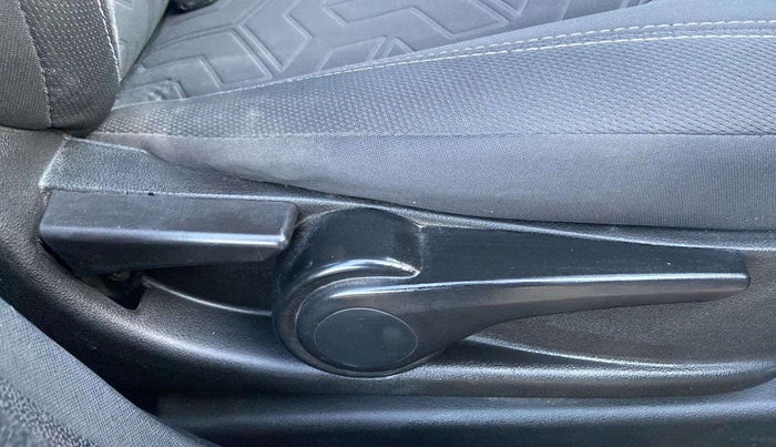 2021 Tata NEXON XZ PLUS PETROL, Petrol, Manual, 49,324 km, Driver Side Adjustment Panel