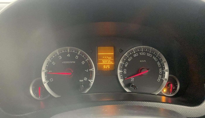 2017 Maruti Swift VXI, Petrol, Manual, 76,972 km, Odometer Image