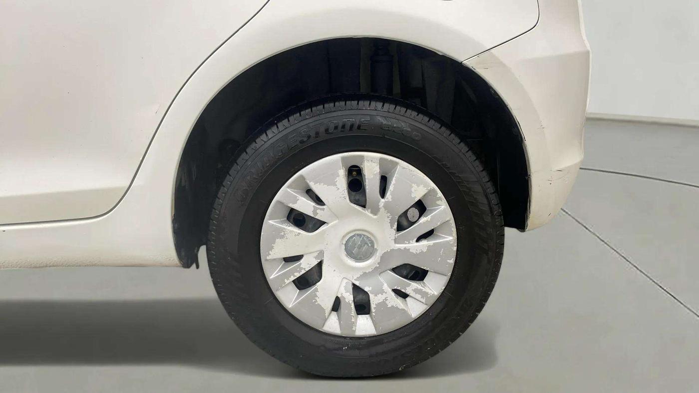 2017 Maruti Swift VXI, Petrol, Manual, 76,972 km, Left Rear Wheel