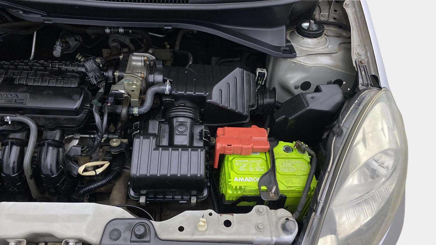 2013 Honda Brio S MT, Petrol, Manual, 34,218 km, Engine View - Left