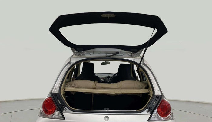 2013 Honda Brio S MT, Petrol, Manual, 34,218 km, Boot Door Open