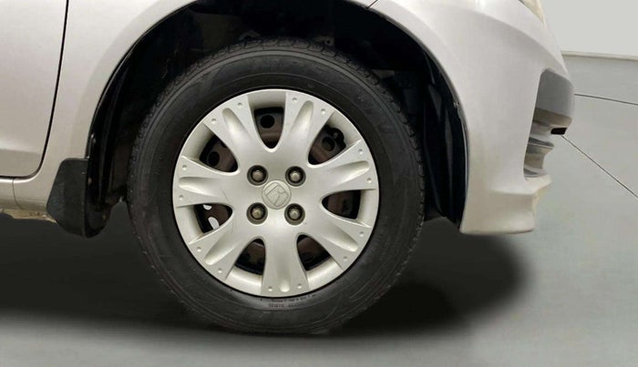 2013 Honda Brio S MT, Petrol, Manual, 34,218 km, Right Front Wheel
