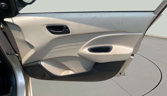 2021 Hyundai NEW SANTRO MAGNA, Petrol, Manual, 21,951 km, Driver Side Door Panels Control