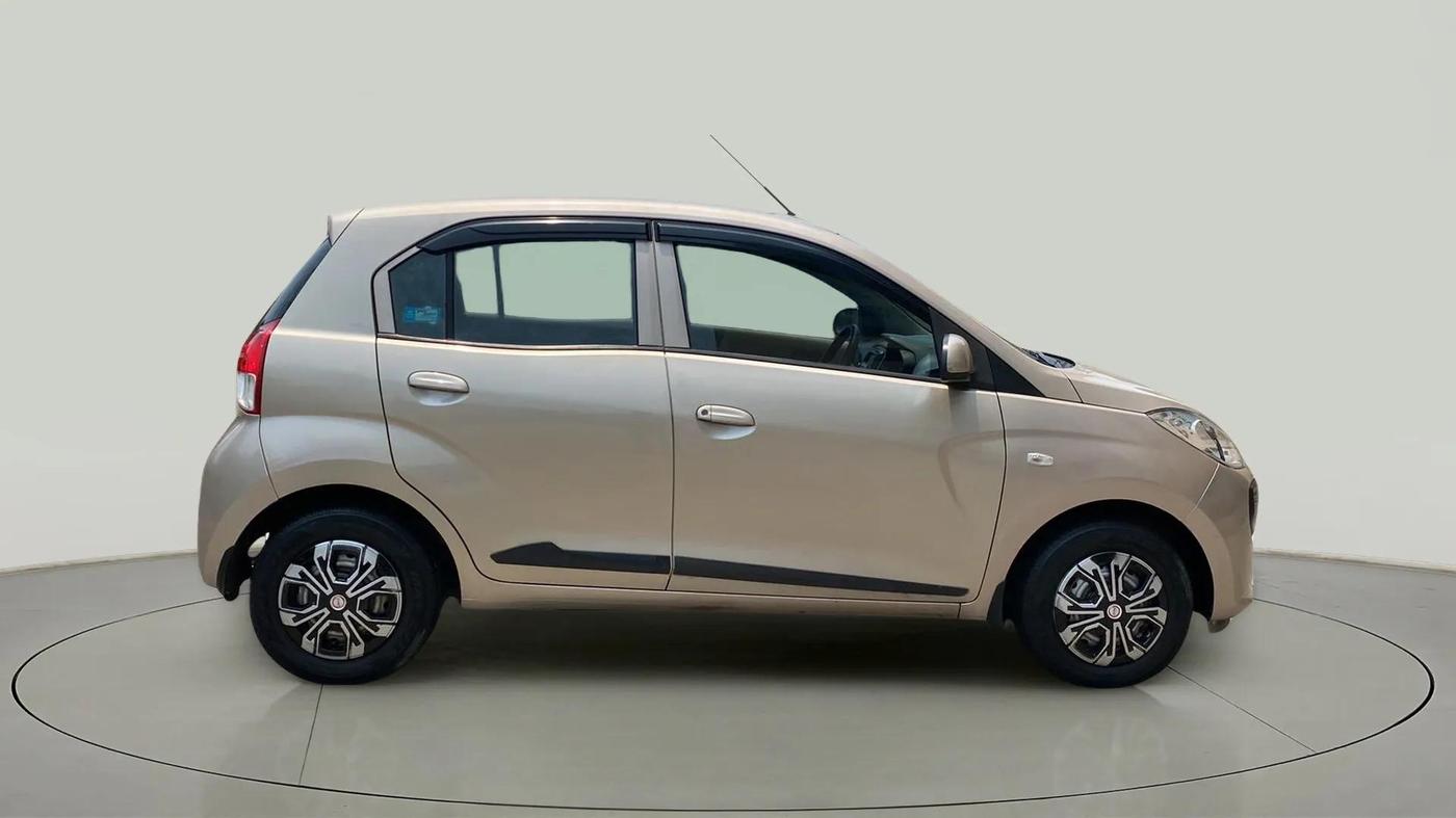2021 Hyundai NEW SANTRO MAGNA, Petrol, Manual, 21,978 km, Right Side View