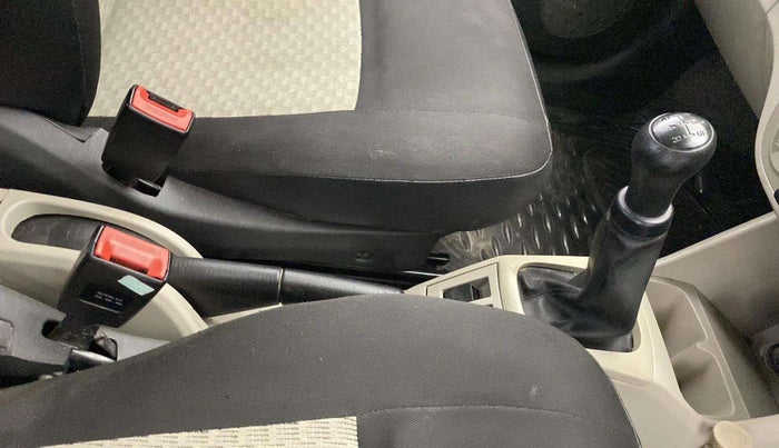 2020 Maruti Alto VXI, Petrol, Manual, 20,092 km, Gear Lever
