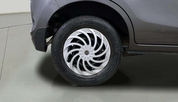2020 Maruti Alto VXI, Petrol, Manual, 20,092 km, Right Rear Wheel