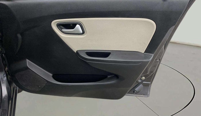 2020 Maruti Alto VXI, Petrol, Manual, 20,092 km, Driver Side Door Panels Control