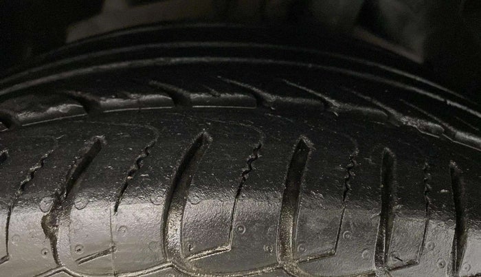 2018 Ford Ecosport TITANIUM 1.5L PETROL, Petrol, Manual, 74,258 km, Right Front Tyre Tread