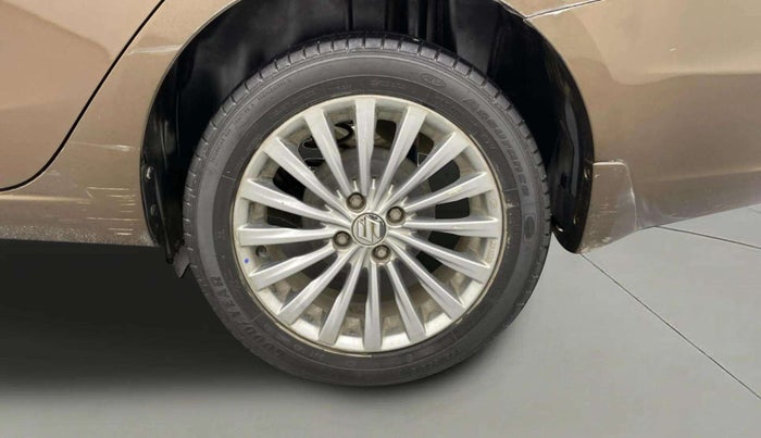 2018 Maruti Ciaz ALPHA 1.4 PETROL, Petrol, Manual, 60,361 km, Left Rear Wheel