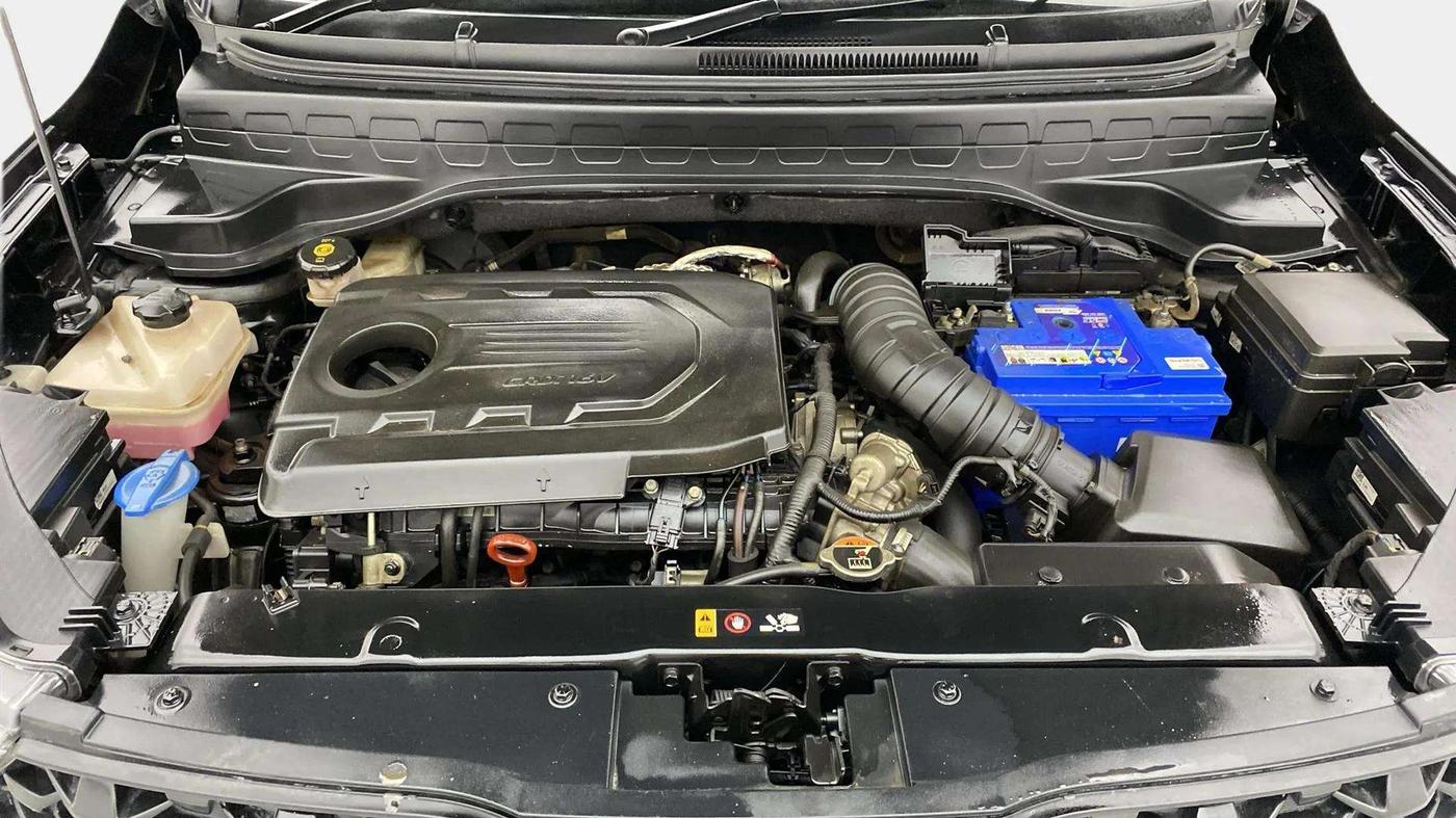 2021 KIA SONET HTX 1.5, Diesel, Manual, 1,00,057 km, Engine View